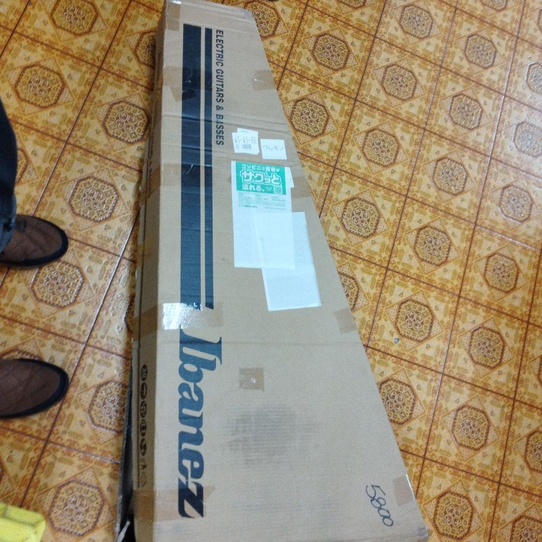 Ibanez PS60 Paul Stanley シルバー スパークル傷あり