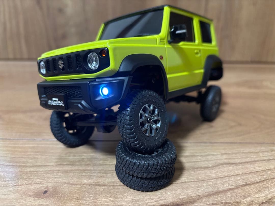 スズキ ジムニー ラジコン イエロー 1/10