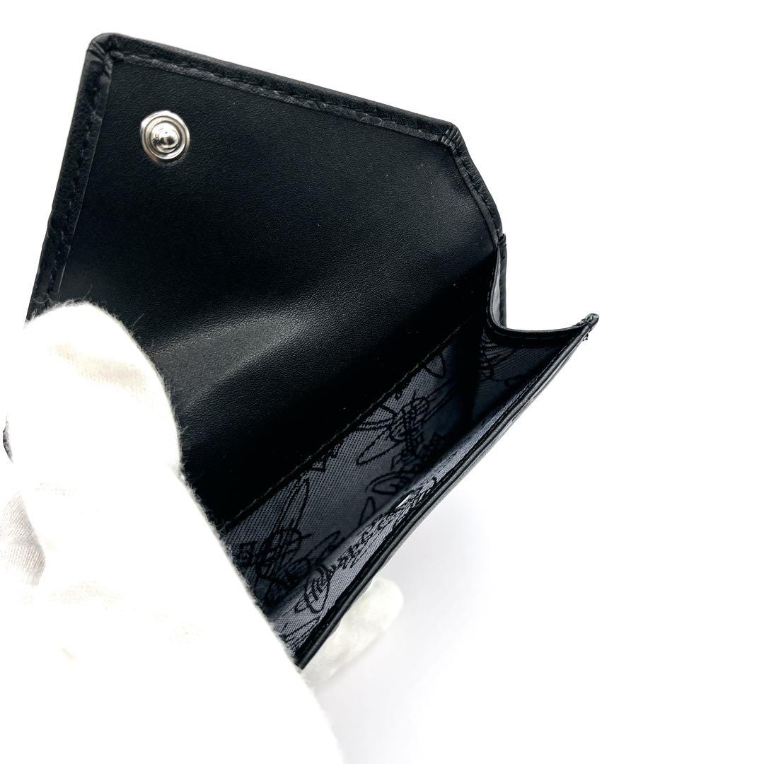 【送料無料】Vivienne Westwood 三つ折り財布