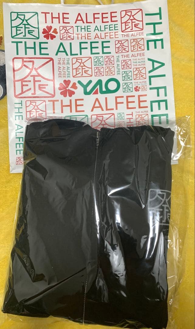 THE ALFEE 秩父　ポテくまくんパーカー　ブラック