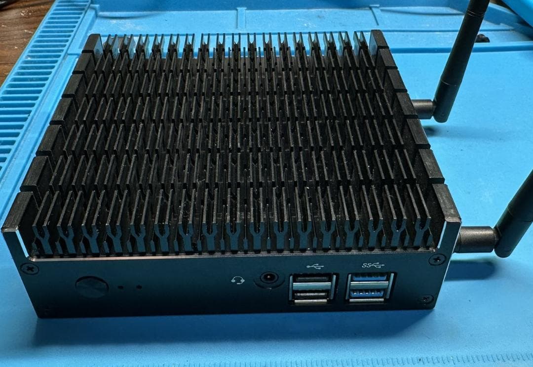 【Windows11】Skynew ファンレス 静音 ミニPC 品番 K4