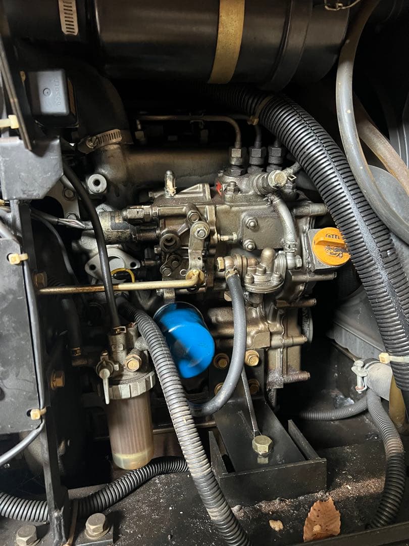 愛知県手渡し希望新ダイDGW310MT 防音型ディーゼルエンジン発電機兼用溶接機