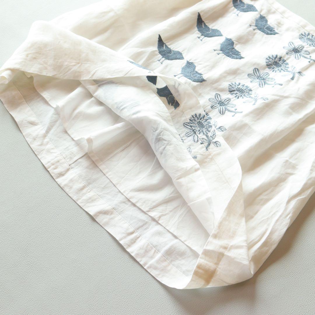 5270【美品】ミナペルホネン リネンスカート tori to hana 刺繍