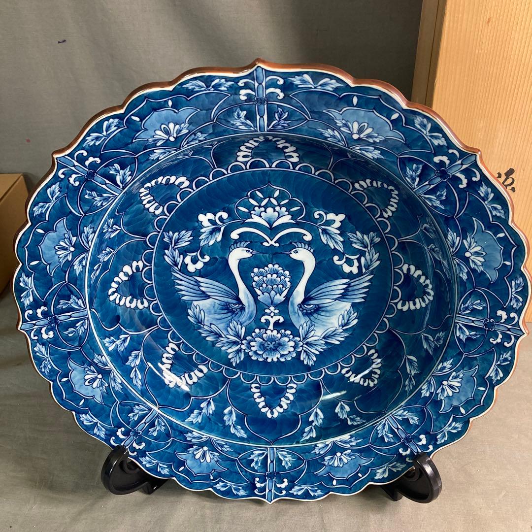 【源右衛門】古伊万里の伝統　日本の名窯　舘林源右衛門作　染濃双鳥文　花形大深鉢