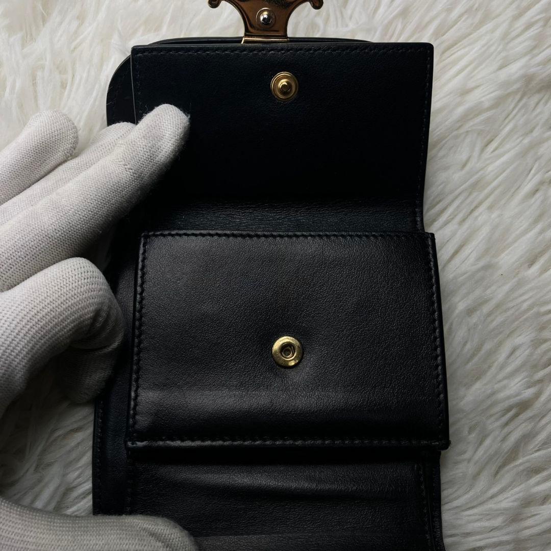 美品 セリーヌ 折り財布 トリオンフ フラップ スモールウォレット