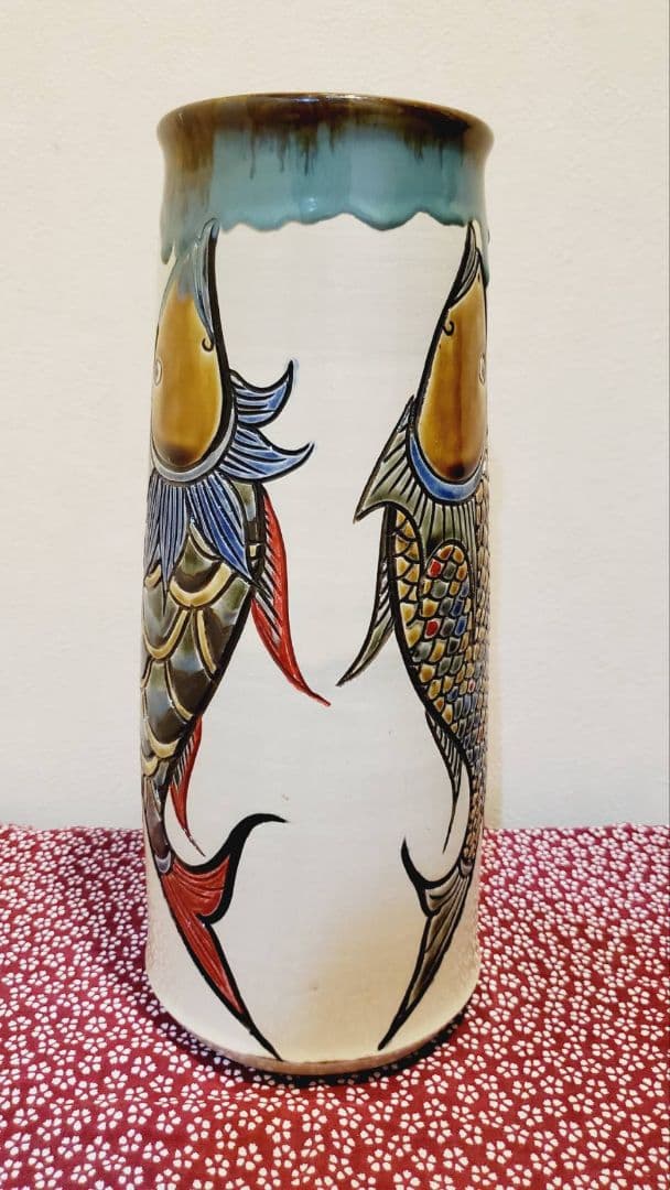 ⑥宮城三成 魚紋 大筒壺 鮮やか 人間国宝孫 やちむん 沖縄