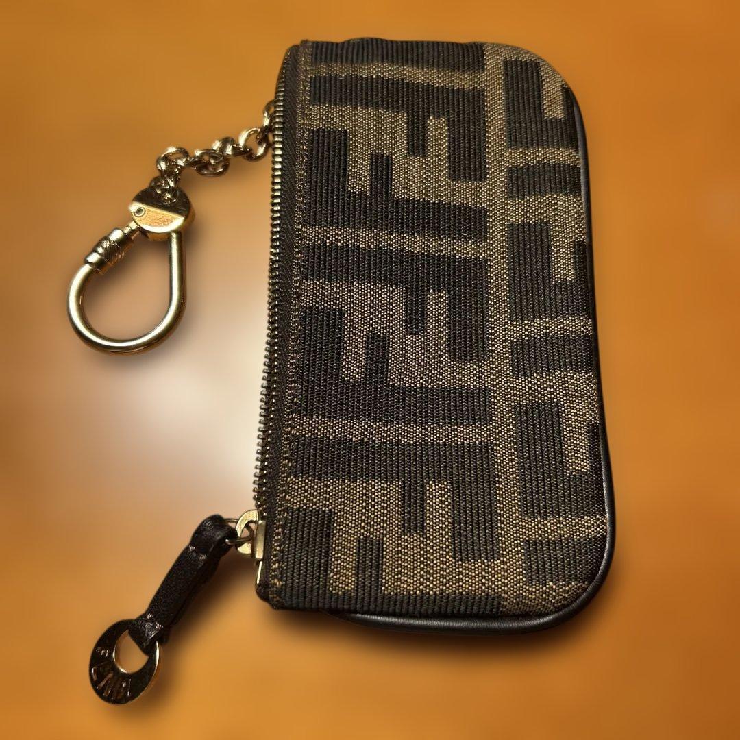 フェンディ　FENDI ズッカ　キーケース