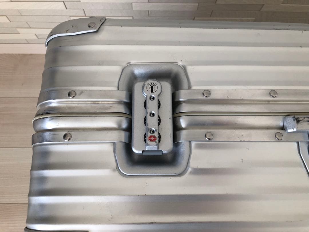 希少 リモワ トパーズ 82L 4輪 青ロゴ 旧ロゴ TSAロック アルミニウム