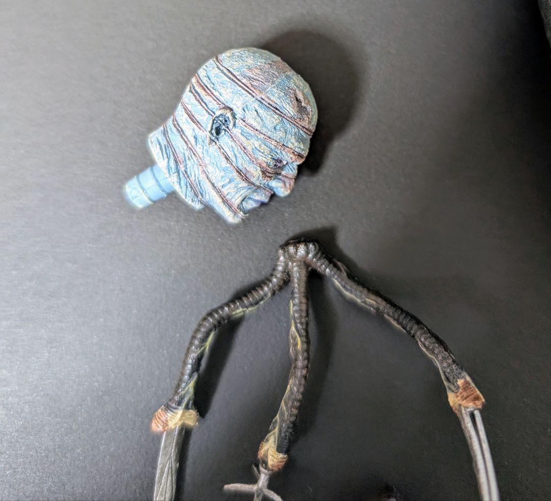 NECA HELLRAISER フィギュア　Dr.チャナード　箱なし欠品あり