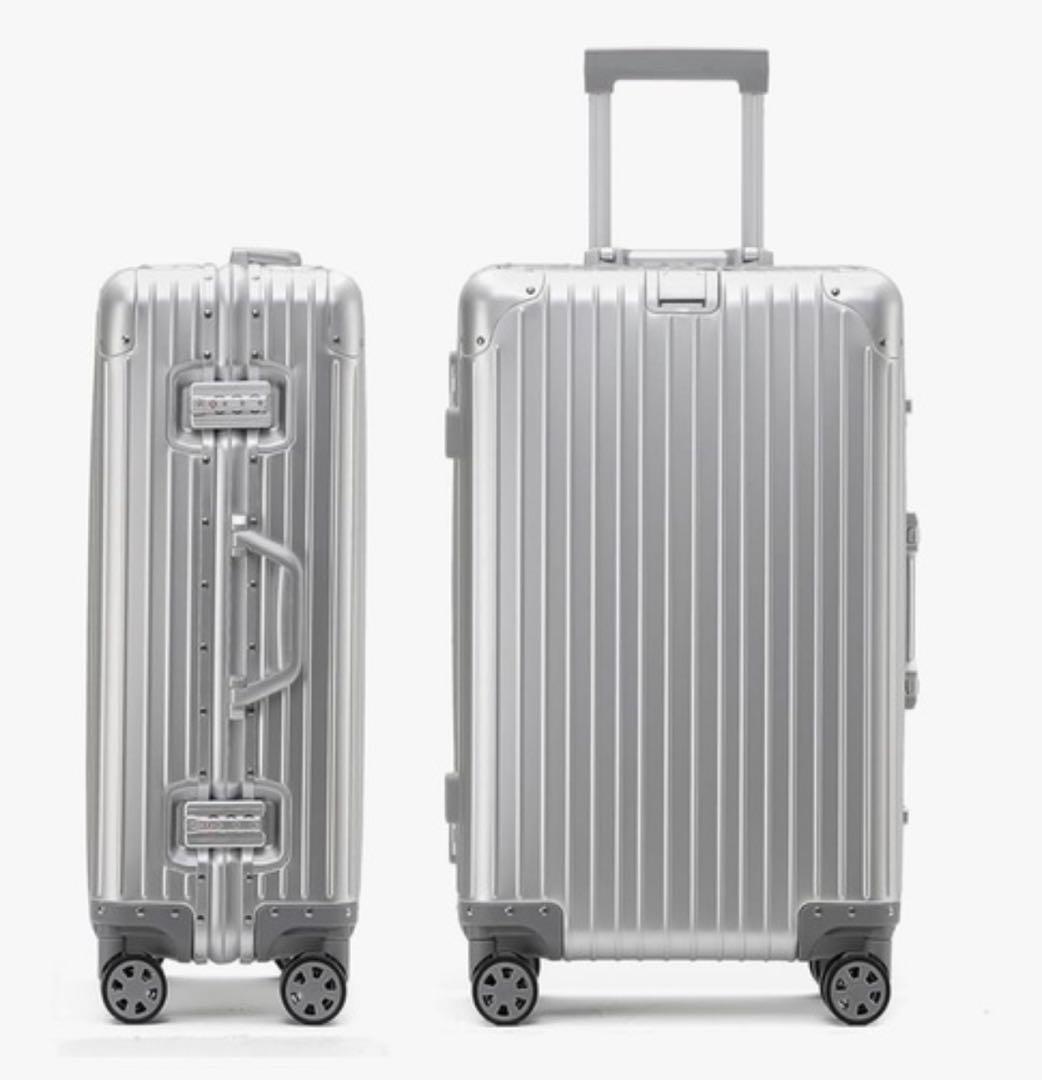 【新品未使用】シルバー アルミニウム キャリーケース 約61L