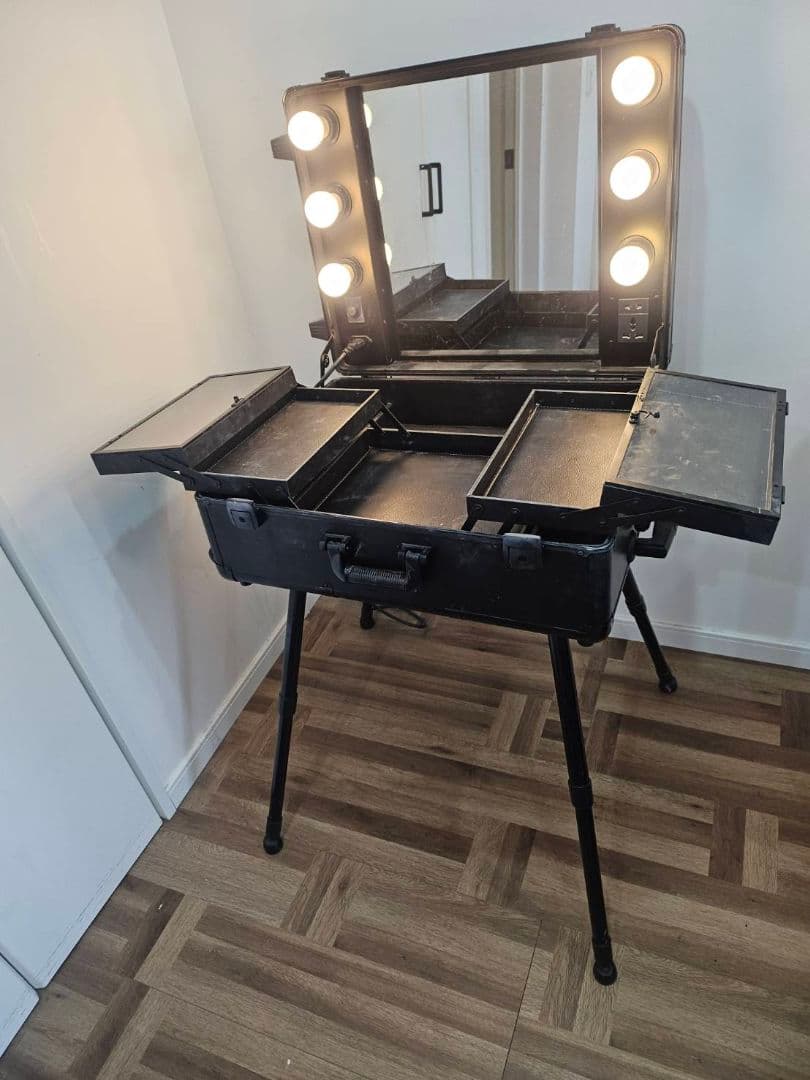 R*i様 ハリウッドミラードレッサー　プロ仕様　持ち運べるタイプ