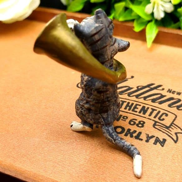 ヴィエナブロンズ コールドペイント 擬人化した猫の音楽隊
