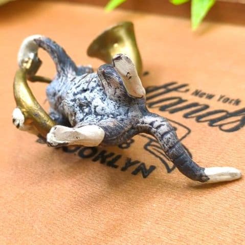 ヴィエナブロンズ コールドペイント 擬人化した猫の音楽隊