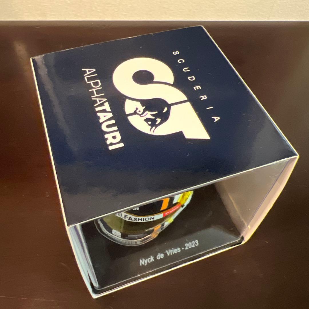 （レア）F1 アルファタウリNyck de Vries 2023 1:5 限定版