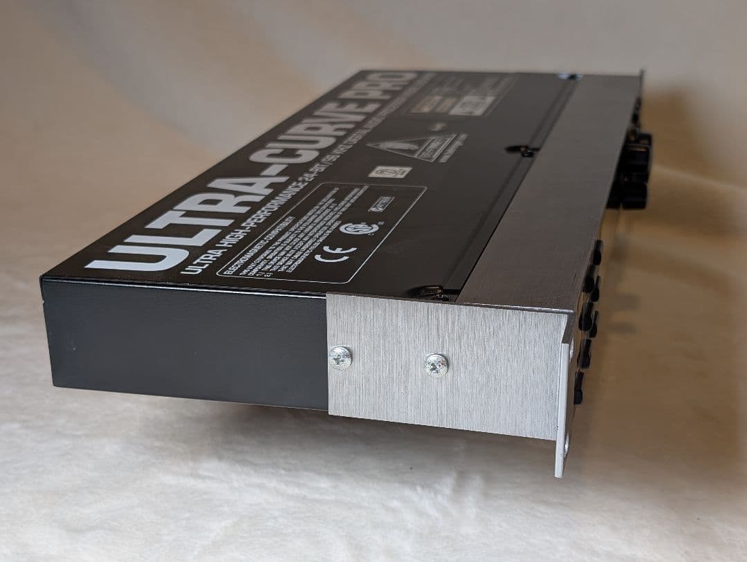 【美品USED】BEHRINGER DEQ2496 イコライザー