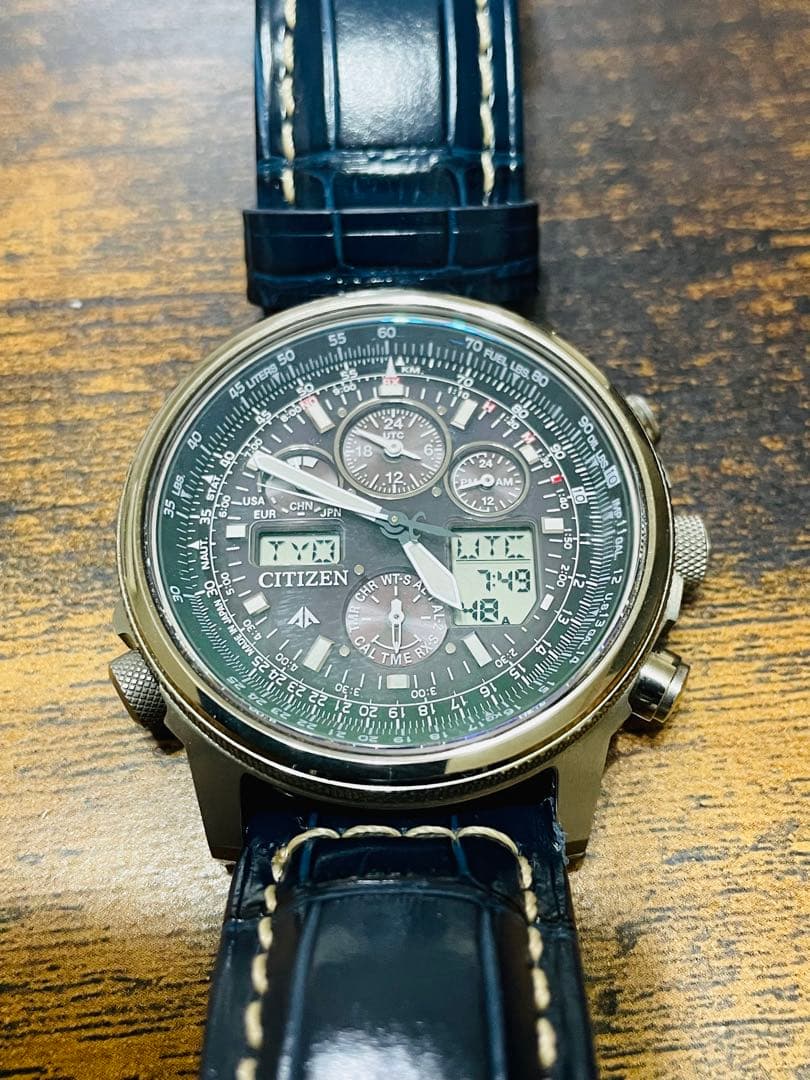 G*n様 美品　シチズンプロマスタースカイ　電波ソーラー　軽量チタン　新品本革ベ