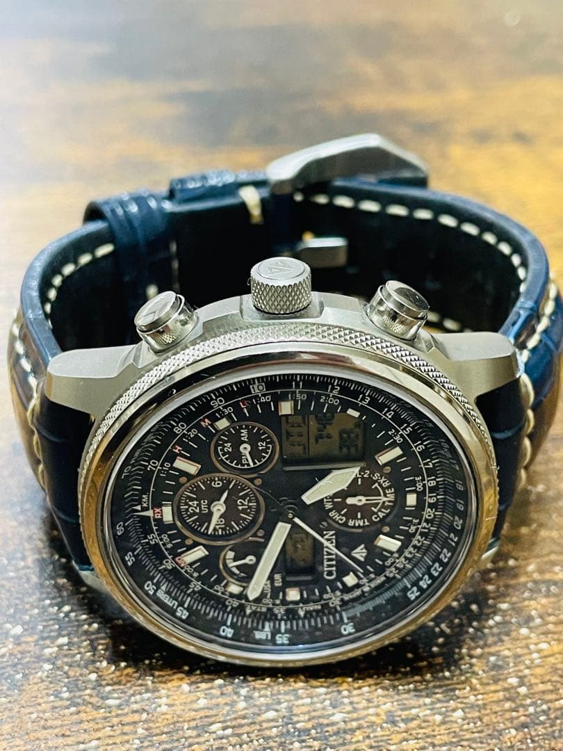 G*n様 美品　シチズンプロマスタースカイ　電波ソーラー　軽量チタン　新品本革ベ
