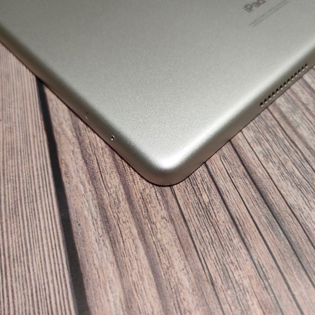 iPad 第7世代 32GB SIMフリー 超美品