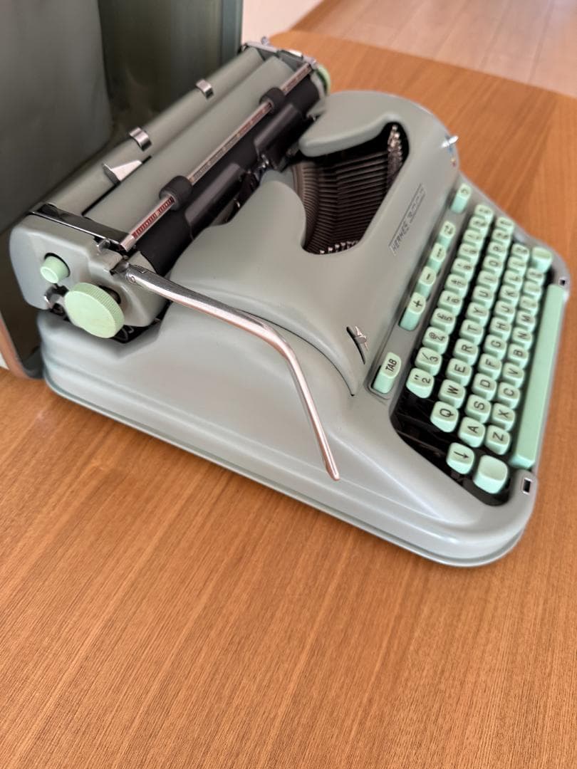 Hermes 3000 タイプライター