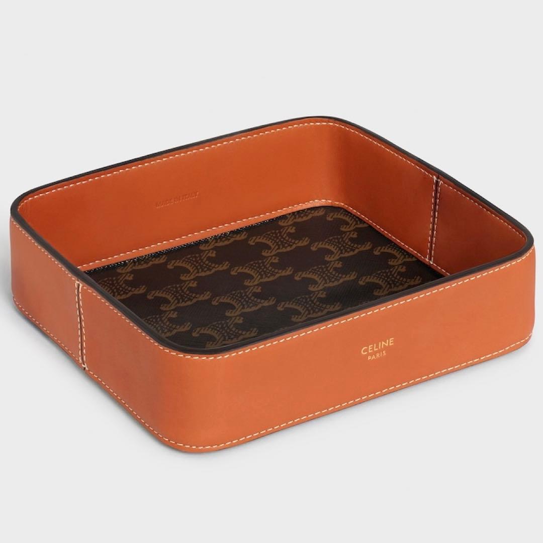 【正規品】CELINEトリオンフレザートレー アクセサリーボウル