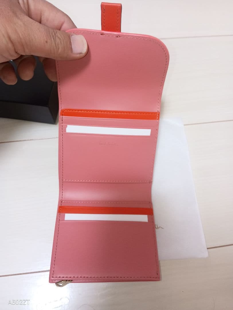 Paul Smith 二つ折り財布新品未使用定価28500円