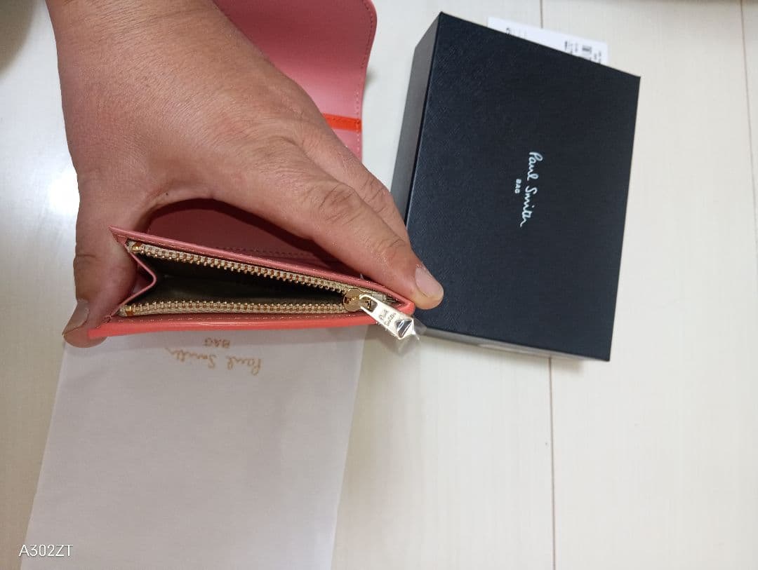 Paul Smith 二つ折り財布新品未使用定価28500円