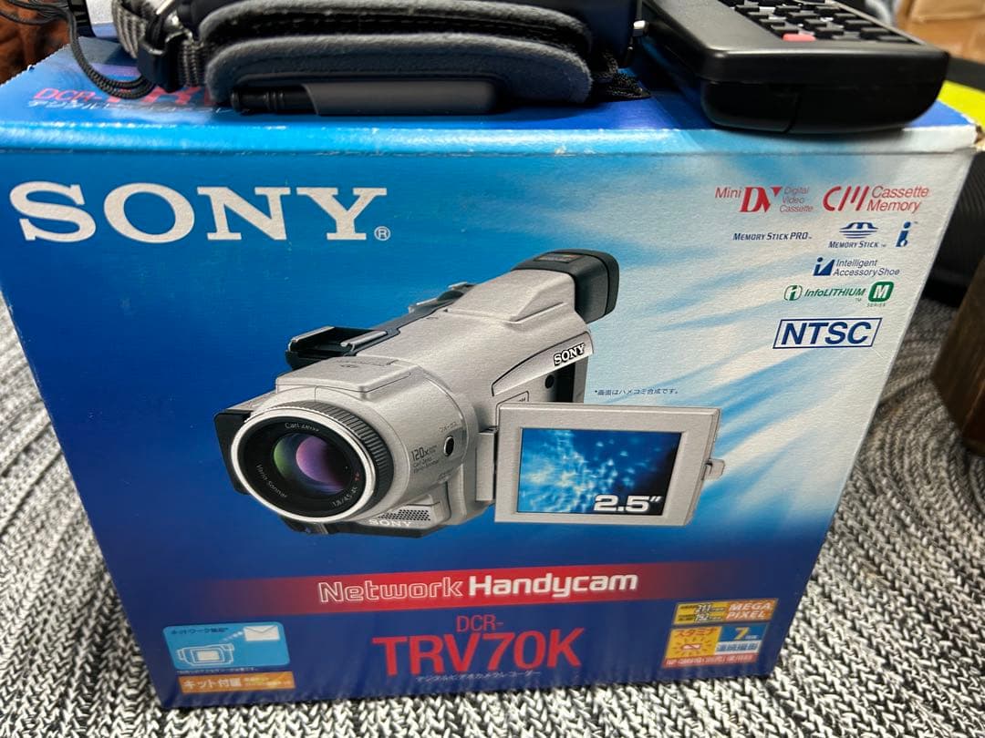 SONY DCR-TRV70K ビデオカメラ 本体