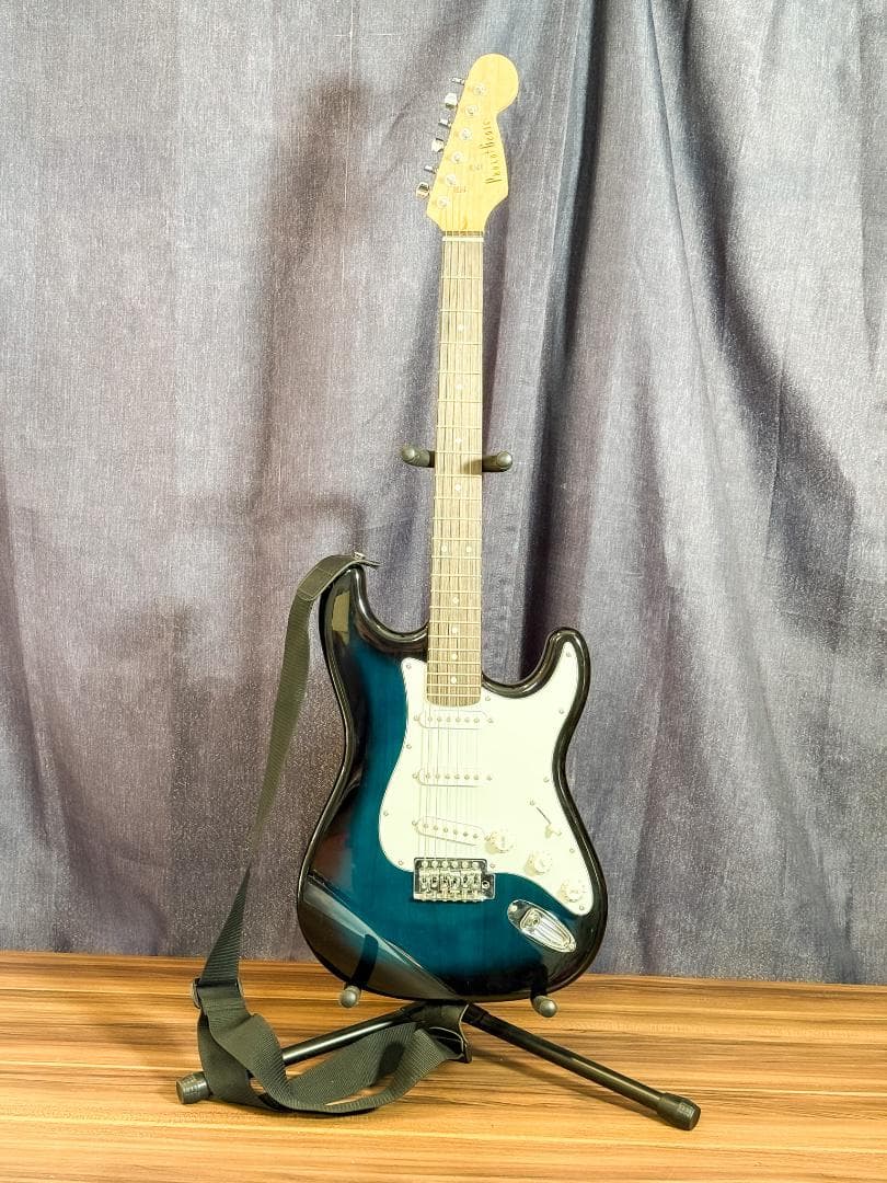 Photogenic エレクトリックギター ストラトタイプ 中古美品