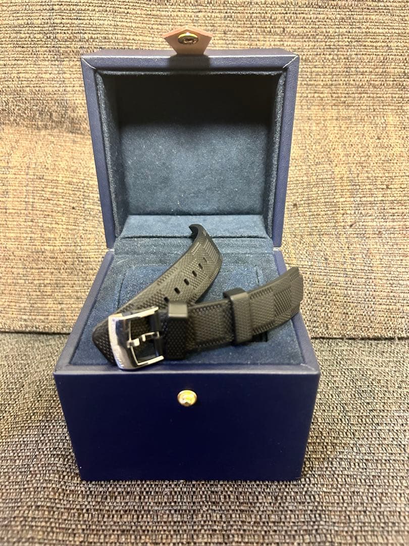 LOUIS VUITTON ブラックラバーベルト