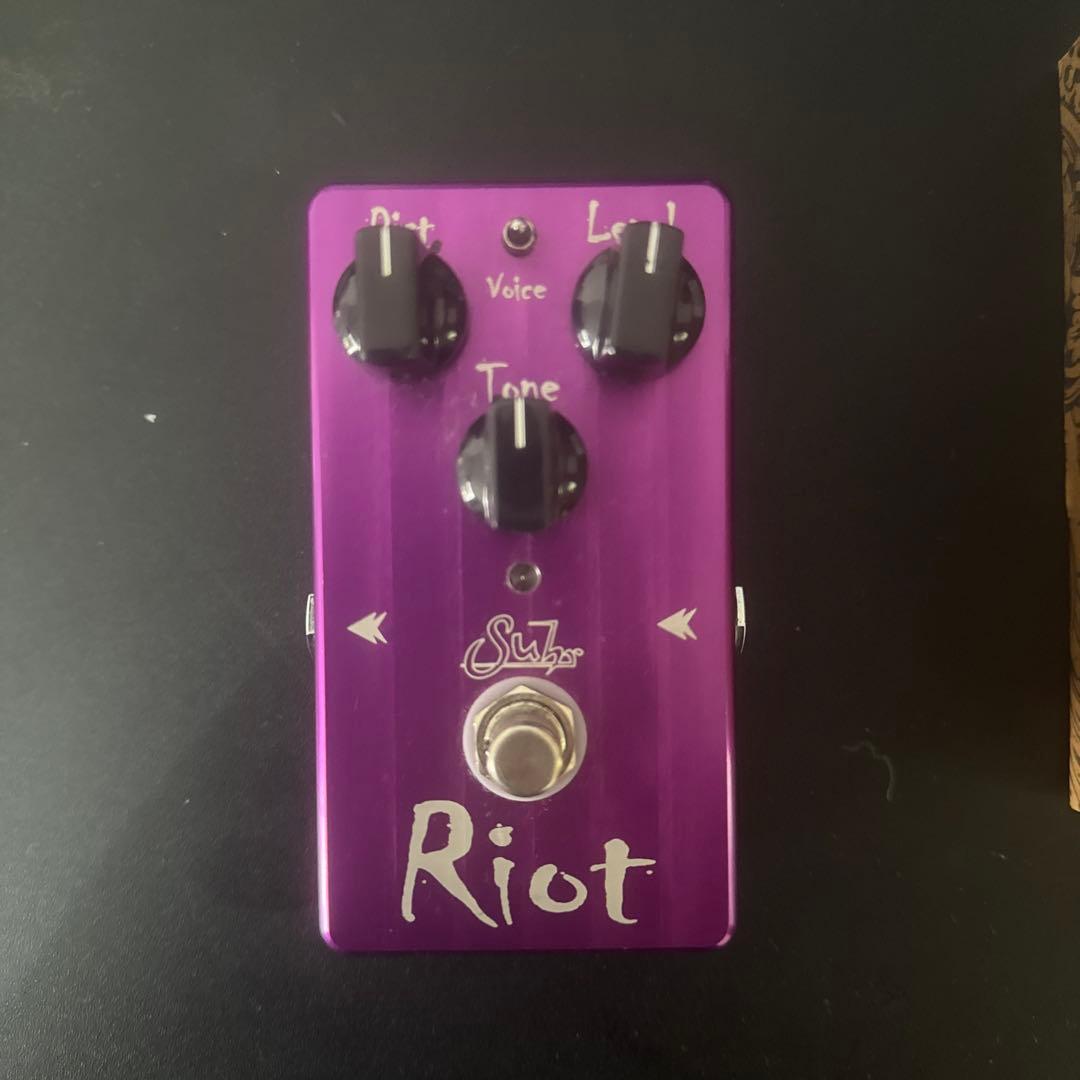 Suhr Riot ディストーションペダル