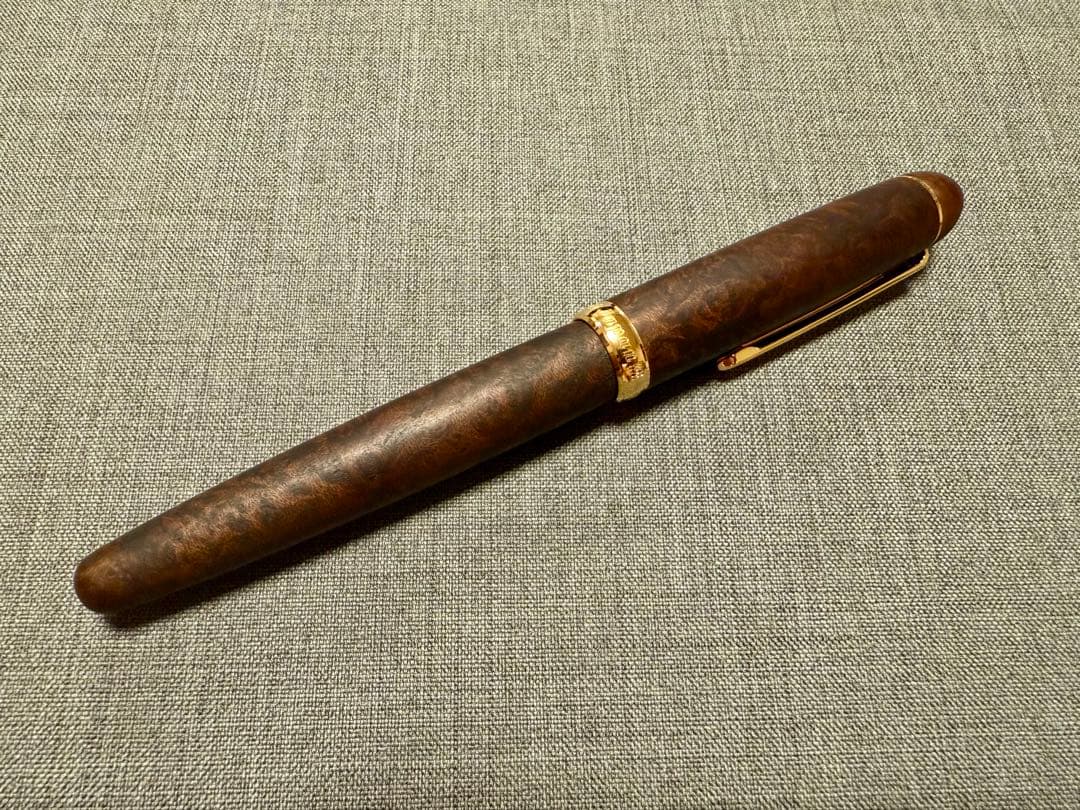 アカブライヤー 万年筆 センチュリー3776 プラチナ万年筆 B（太字）