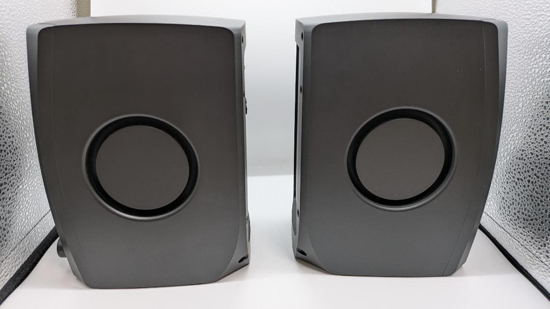 ADAM AUDIO D3V アクティブスピーカー