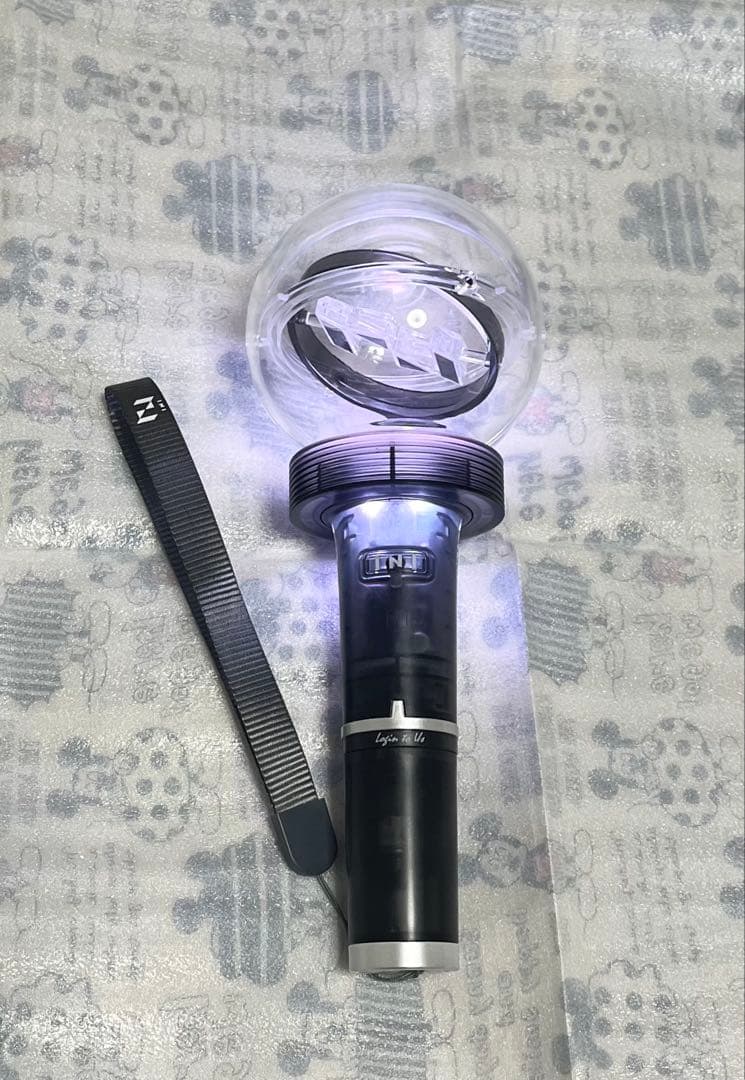 INI OFFICIAL LIGHT STICK ver.2 尾崎匠海トレカ