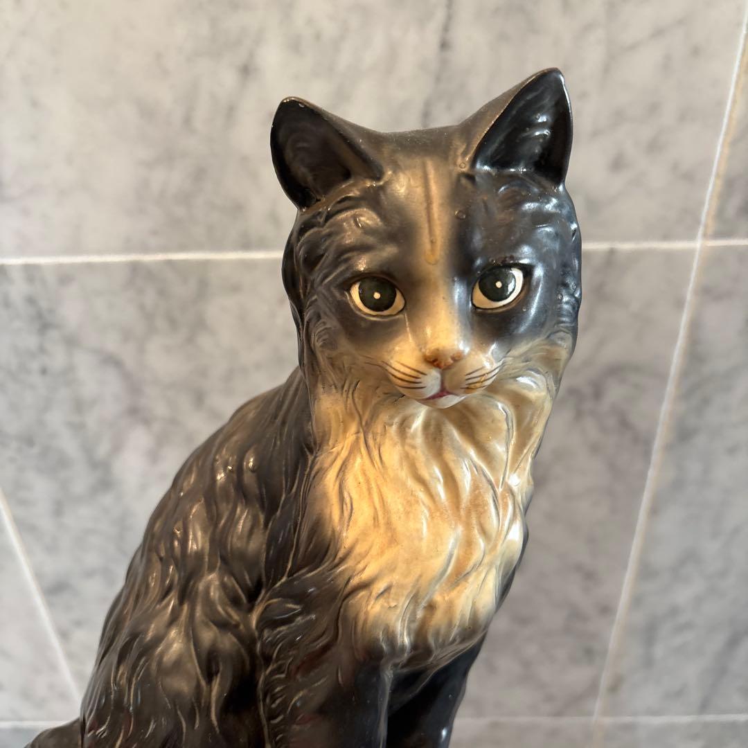 アメリカ70年代手描きの瞳が美しく、とても雰囲気がある猫ちゃんの陶器オブジェ