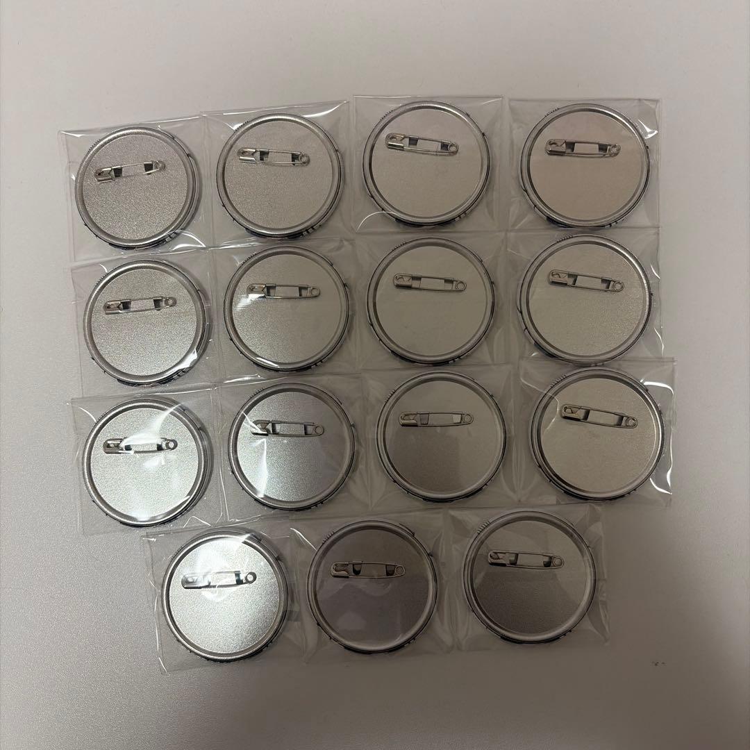 にじさんじ 小柳ロウ 缶バッジ 15点