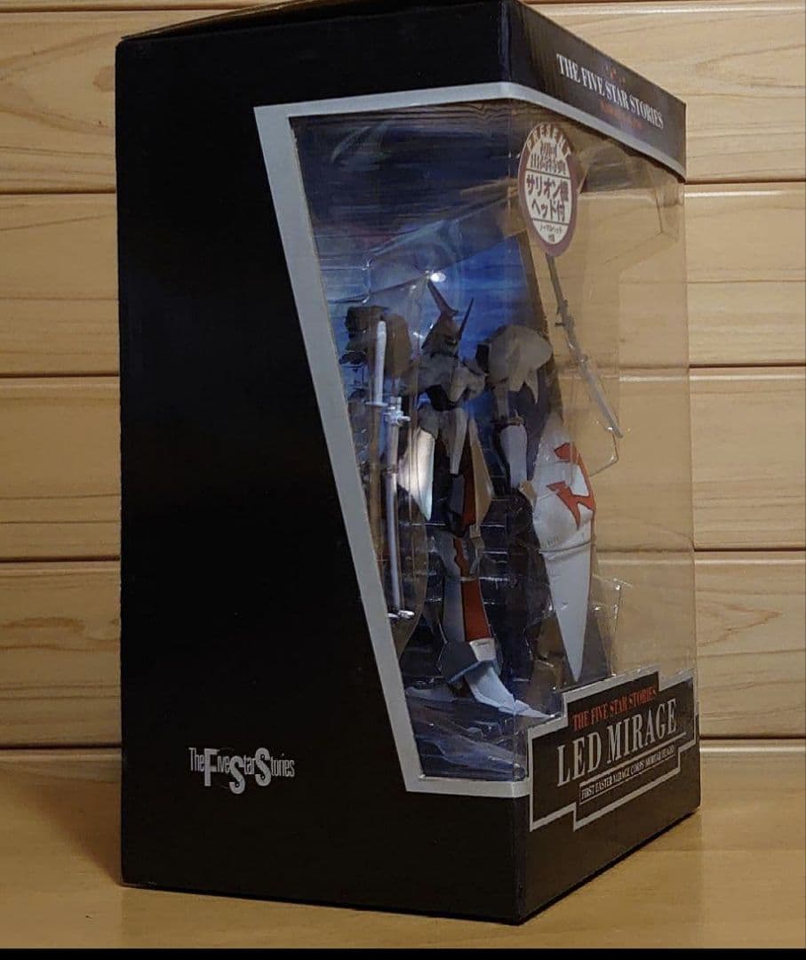 海洋堂　THE FIVE STAR STORIES LED MIRAGE白　新品