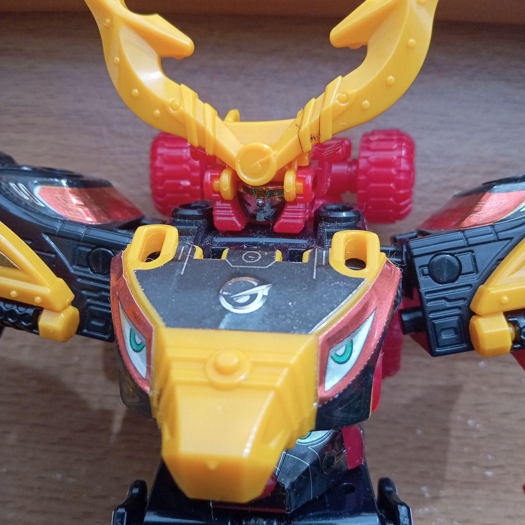 炎神戦隊ゴーオンジャー　炎神大将軍　ガンバルオー　ミニプラ