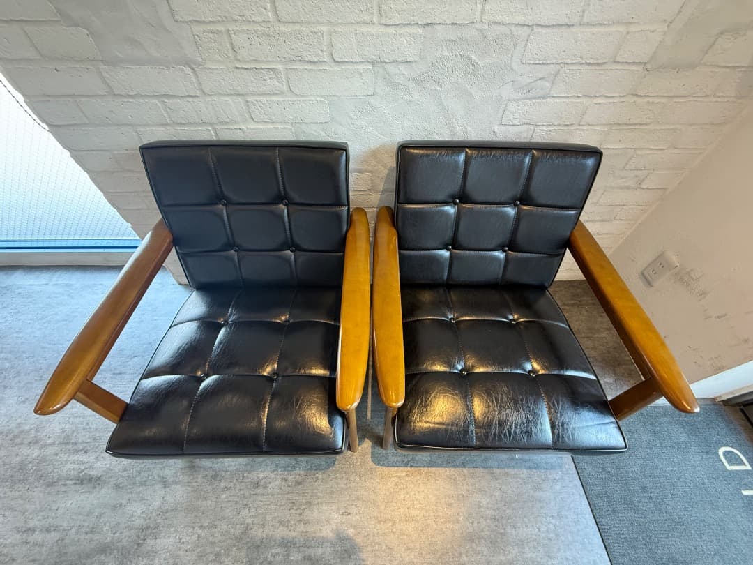 カリモク60 Kチェア 1シーター (ブラック)・2脚セット