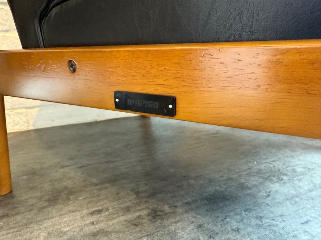 カリモク60 Kチェア 1シーター (ブラック)・2脚セット