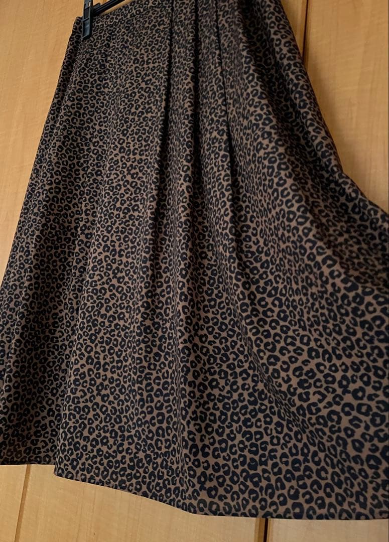 【新品、タグ付】マッキントッシュロンドン　スカート46【L】　定価41,800円