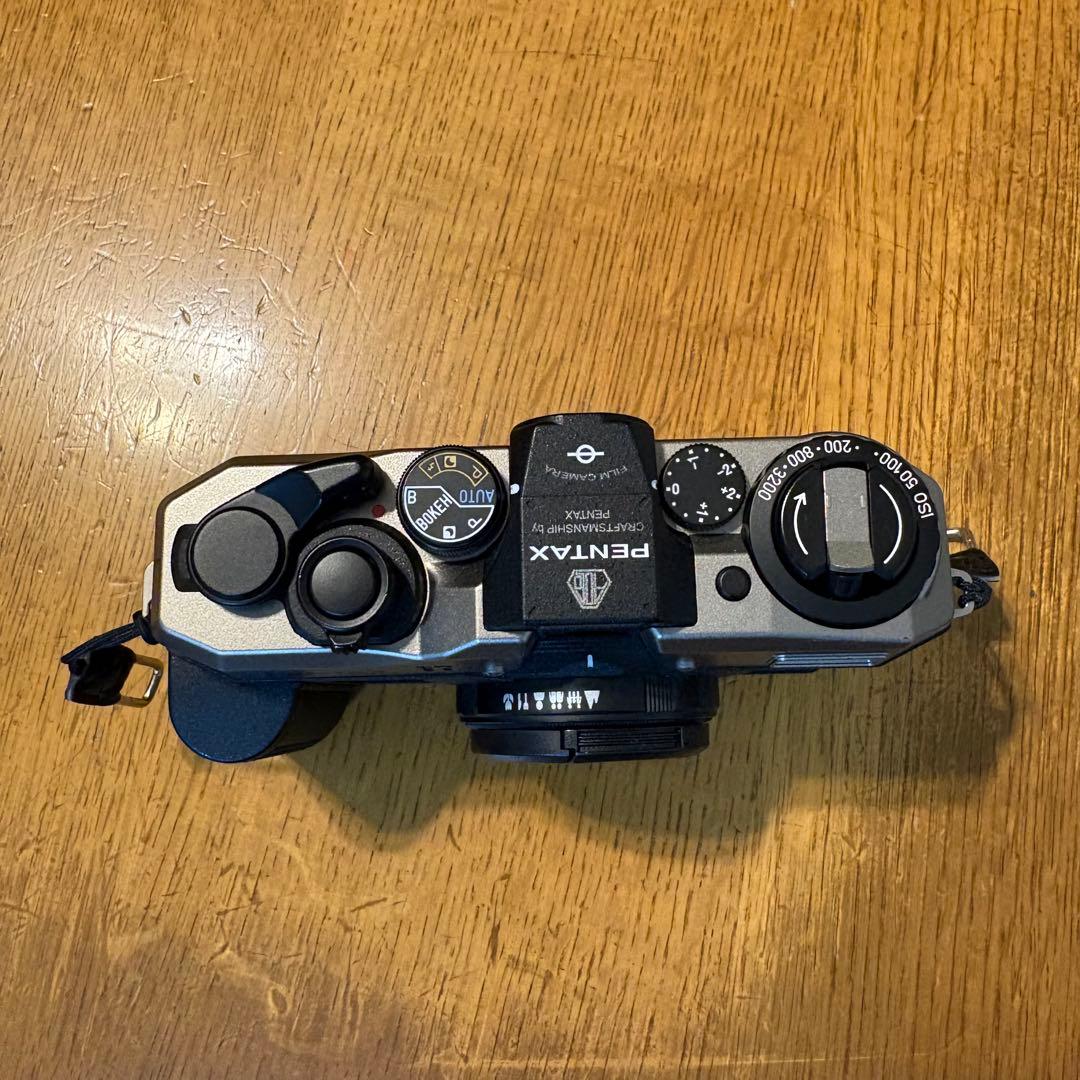 PENTAX 17 フィルムカメラ シルバー/ブラック