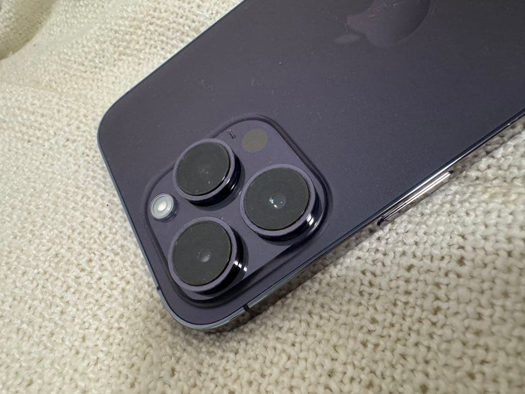 【美品】iPhone14promax 512gb 純正ケース2個おまけ付き！