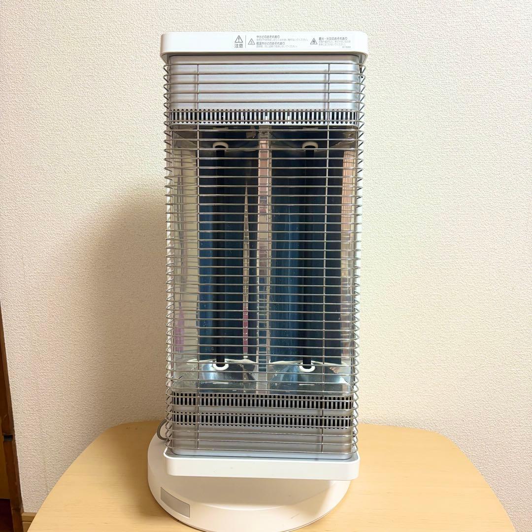 DAIKIN　遠赤外線暖房機　セラムヒート　ERFT11VS-W　2018年製
