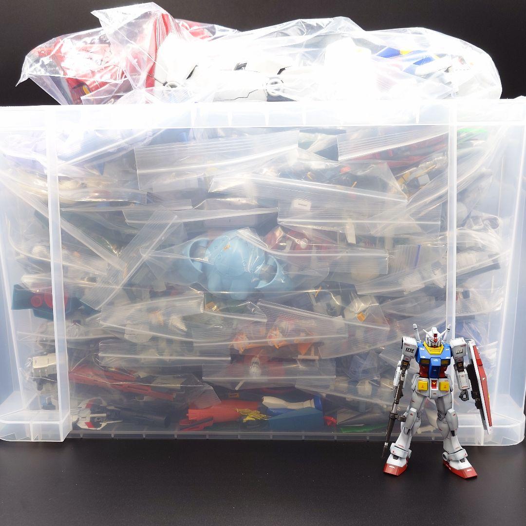 ガンプラ ジャンク品 大量セット (8)　約175体
