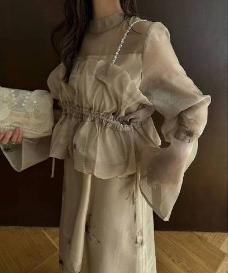 willfully オケージョンドレス　ワンピース　ベージュ