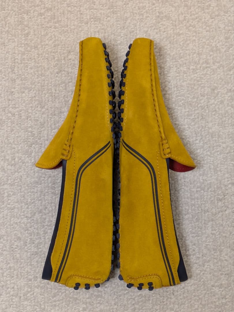 未使用 Tod's トッズ フェラーリドライビングシューズ ゴールド イタリア製