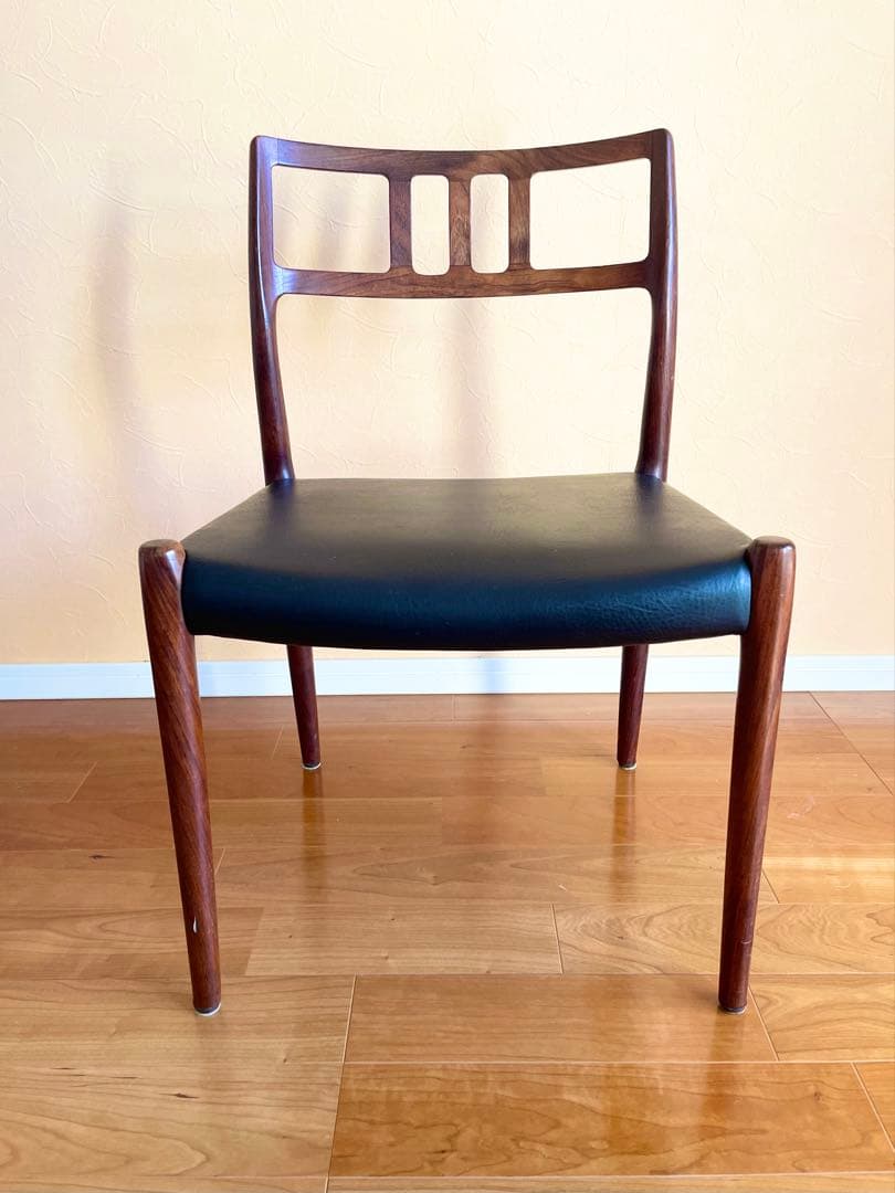 傷有りダイニングチェア デンマークニールス・モラーチーク材 椅子大塚家具リペア②