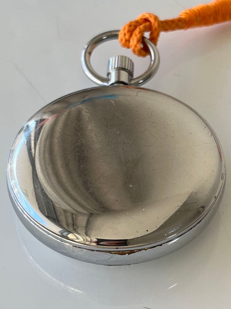 セイコー　鉄道懐中時計　機械式手巻き　3針61系　精度良好　朱色 下げ組紐 付き