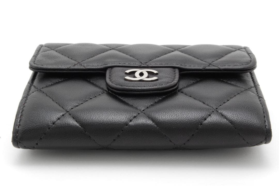 CHANEL マトラッセ コンパクトウォレット カードケース ブラック