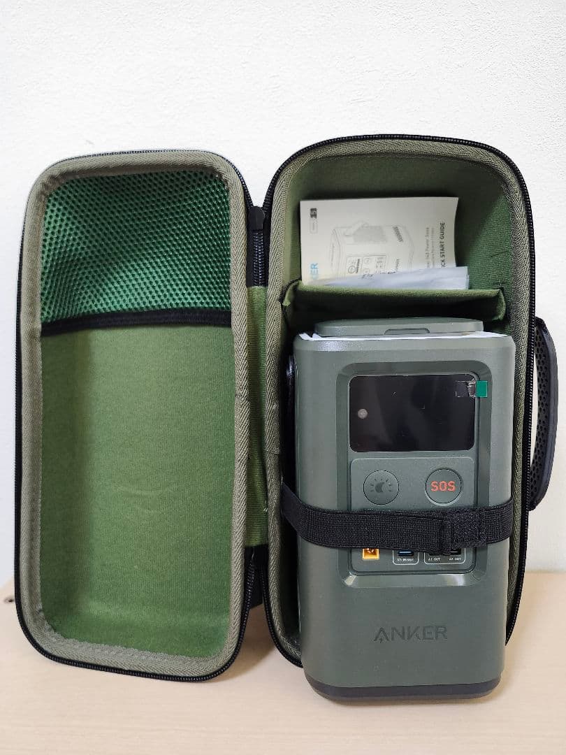 【極美品】Anker 548 Power Bank アウトドア防災用　ケース付き